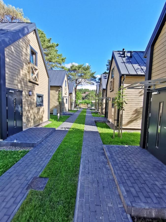 Osrodek Wypoczynkowy Merkury Mrzeżyno Exterior foto