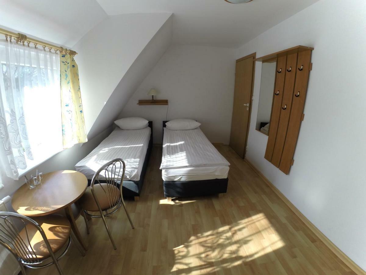 Osrodek Wypoczynkowy Merkury Mrzeżyno Exterior foto